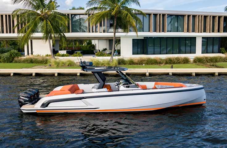 2023_vanquish_yachts_sports_line_outboard