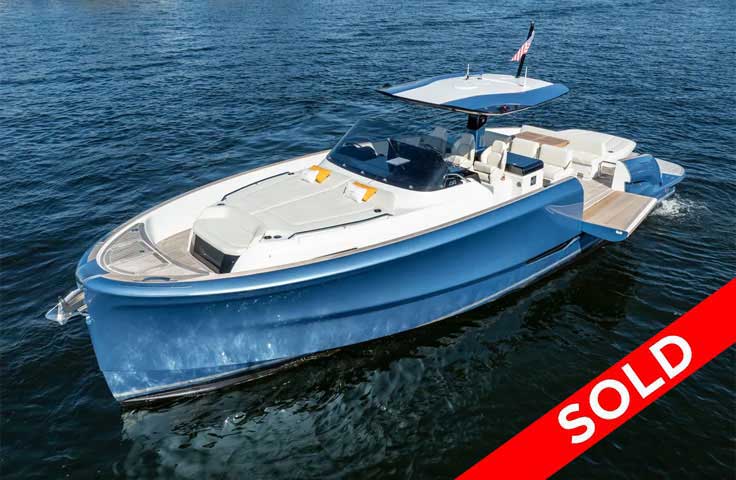 2025_Solaris_Power_44_Open_SOLD